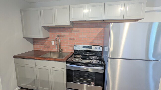 Foto del edificio - 594 4th St