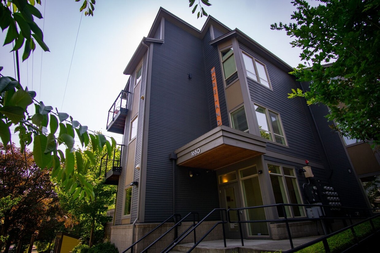 Love Where You Live! Great Studio in Sellwood! - Love Where You Live!  Great Studio in Sellwood!