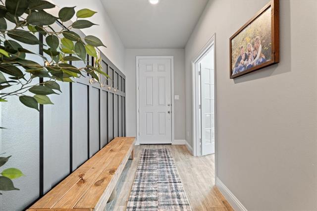 Building Photo - 405 Rosie Ct