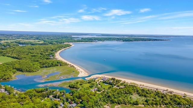 Foto del edificio - 5415 Skunk Ln