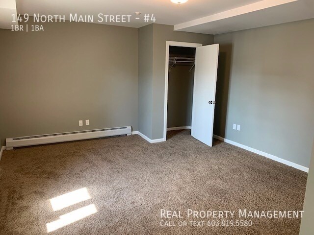 Building Photo - Nice 1BD Apt- Great Location with Heat/Hot...