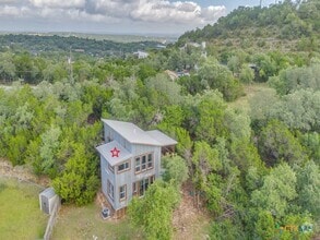 Building Photo - 238 Ledgeview Dr
