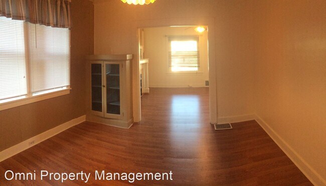 Foto del edificio - 2 br, 1 bath House - 2818 Clermont Ave.