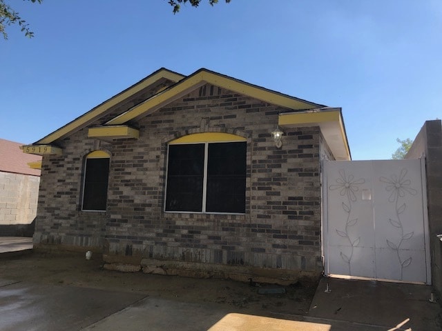 Building Photo - 5919 Colt Dr