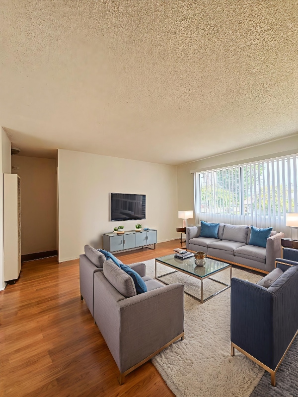 Photo - 6132 Indiana Ave Apartment