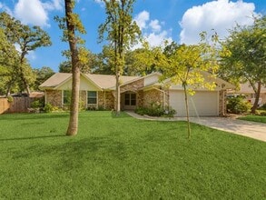 Building Photo - 2946 Canyon Dr