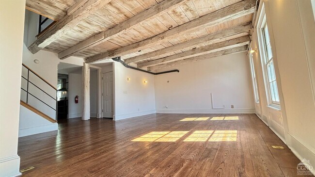 Foto del edificio - 234 Warren St