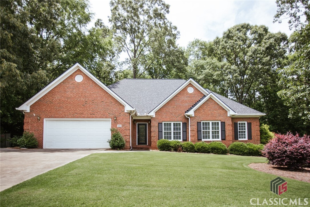 Foto principal - 1450 Oconee Crossing Cir