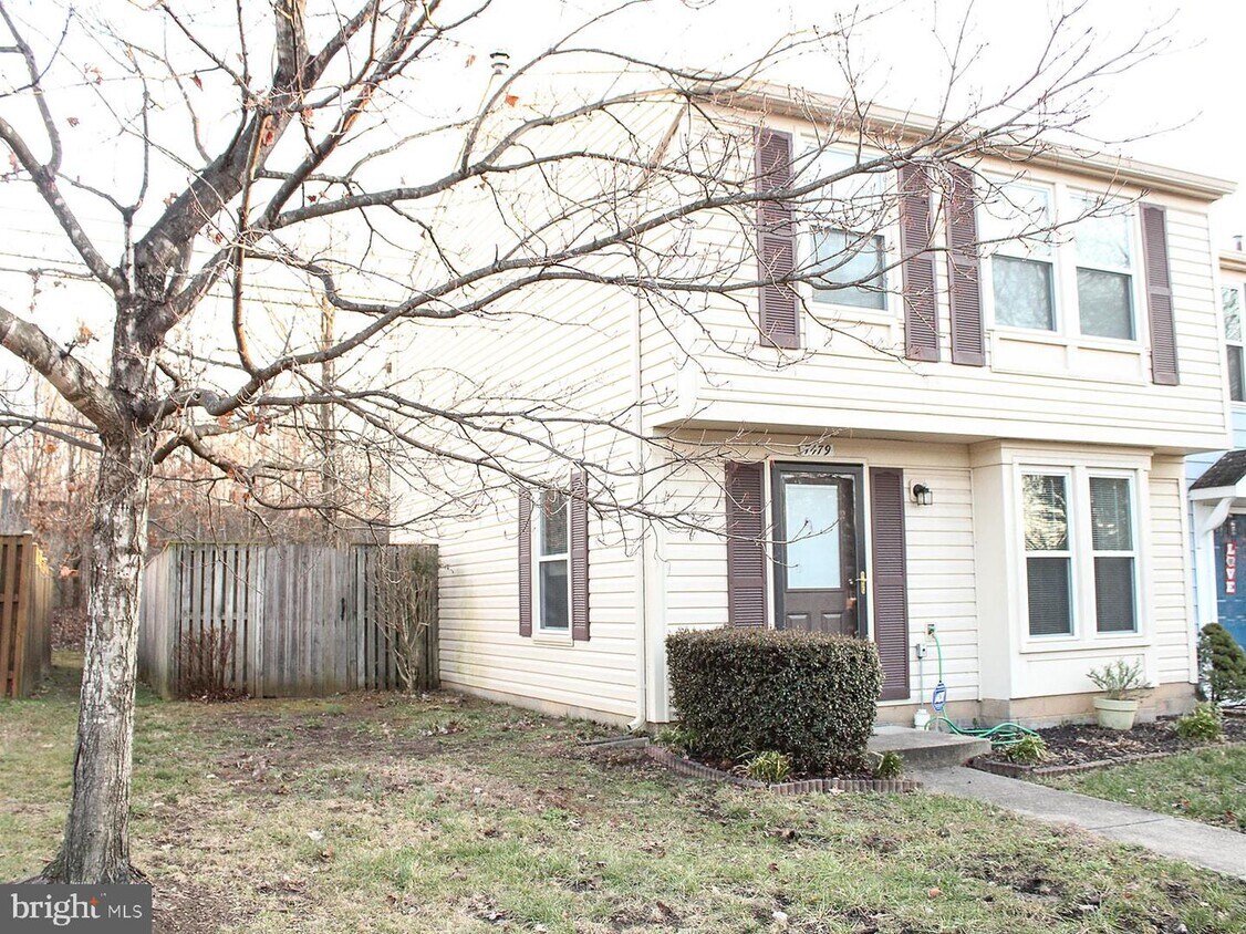 7479 Lone Star Rd, Lorton, VA 22079 Townhome Rentals in Lorton VA