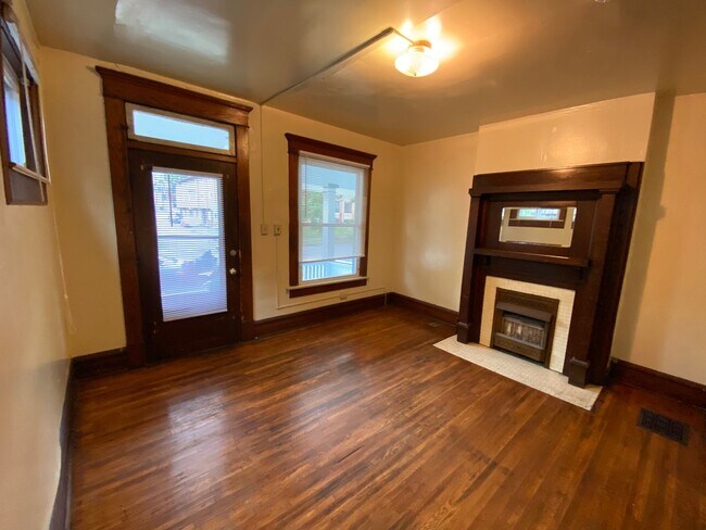 Building Photo - E Frambes Ave 77-79 RGI