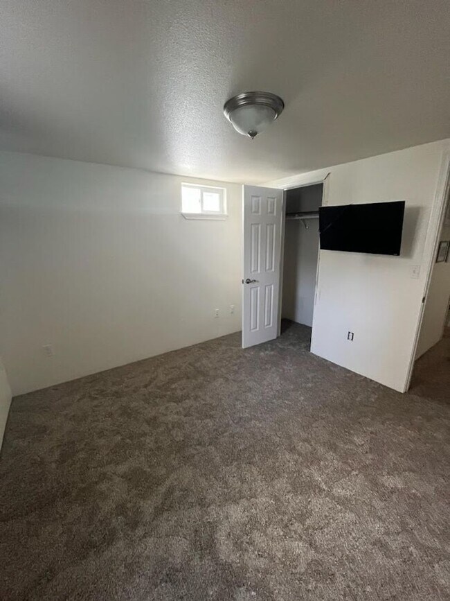 Foto del edificio - 4 Bedroom 2 Bath House on Prospect - Pet-Friendly!