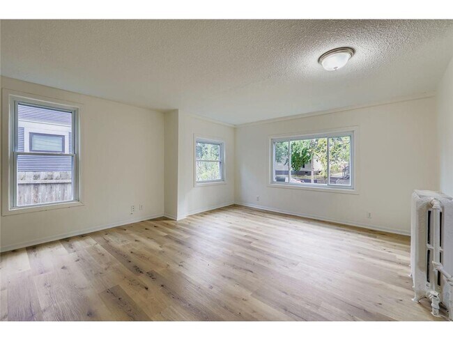 Foto del edificio - 1501 Sherburne Ave