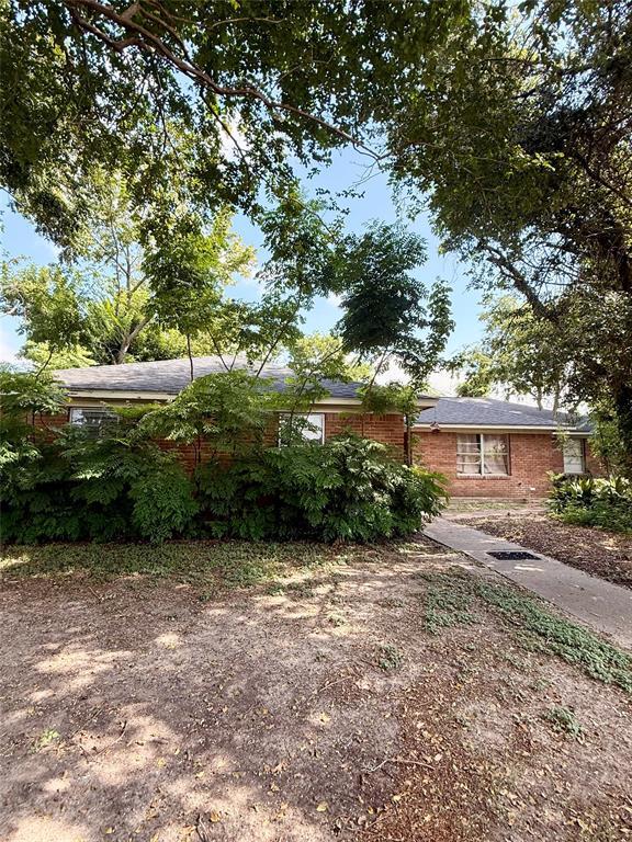 Building Photo - 5706 Parwill St