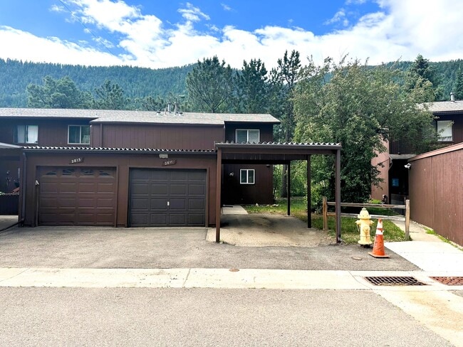 Photo - 2811 Riverside Dr Townhome