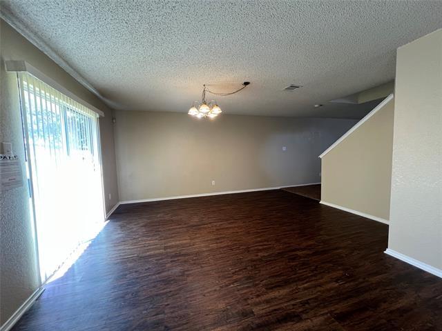 Foto del edificio - 1836 Vineridge Ln