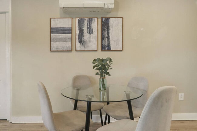 Building Photo - 4934 Kingston Ave