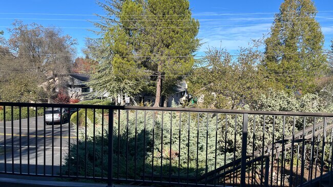 Foto del edificio - 12003 Lakeshore S