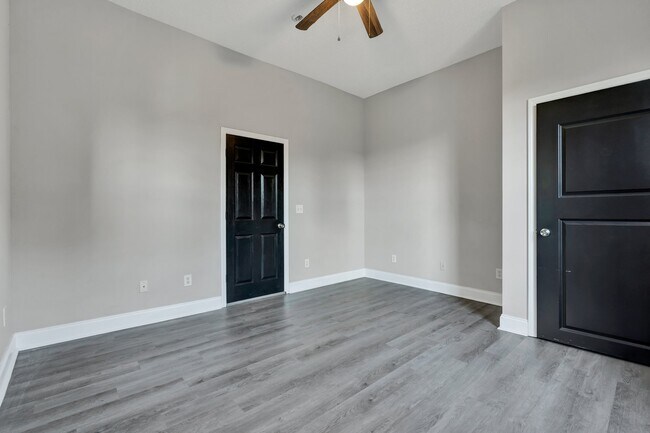 Foto del edificio - 4405 Grand Ave