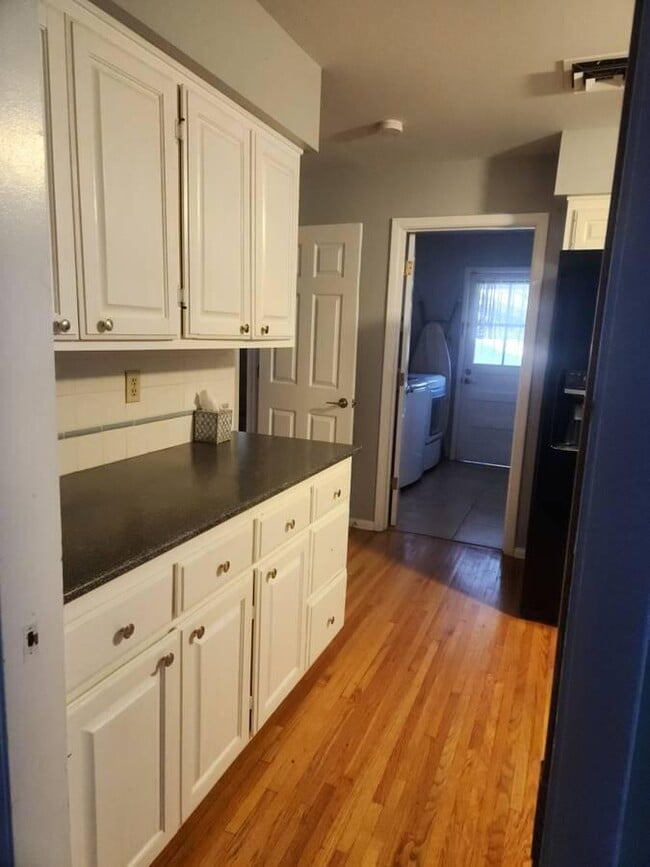 Building Photo - 2408 Cutler Ave NE