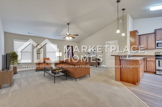 Foto del edificio - 220 Fields Pond Dr