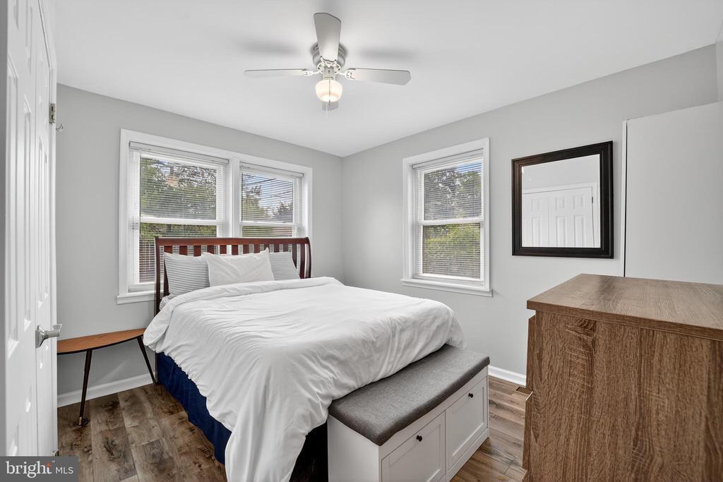 Foto principal - 6103 Lee Pl
