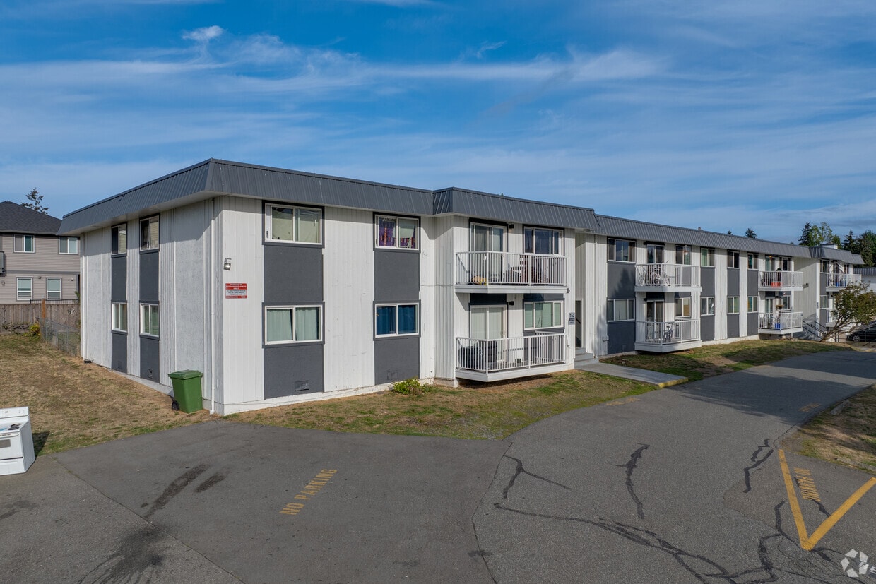 Primary Photo - Bowen Estates