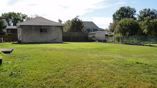 rear yard - 357 Demain Ave