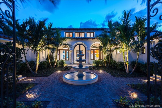 Foto del edificio - 5410 N Bay Rd