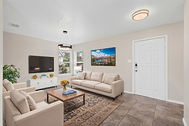 Building Photo - 6505 Tara Ln