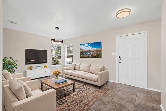 Foto del edificio - 6505 Tara Ln