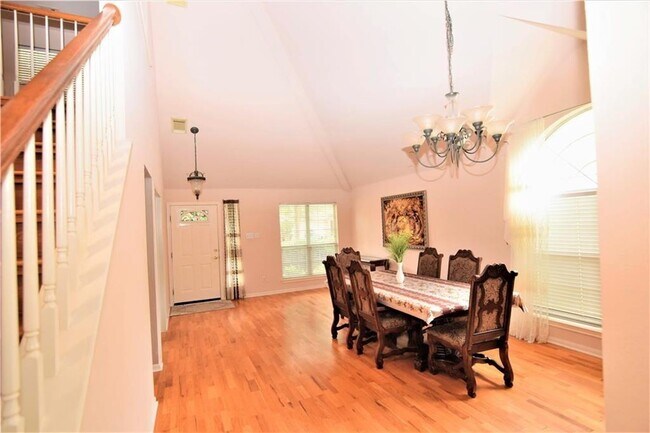 Foto del edificio - 2610 Glenwood Trail