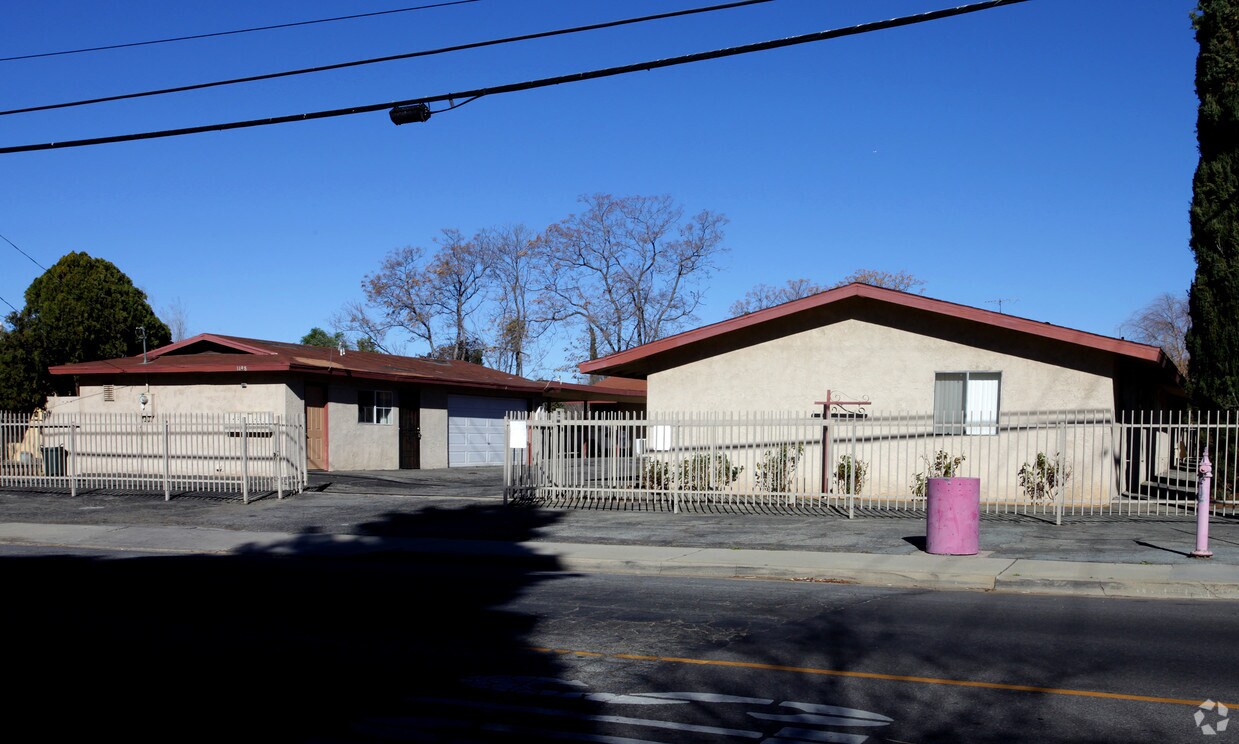 Foto del edificio - 1198 E 8th St