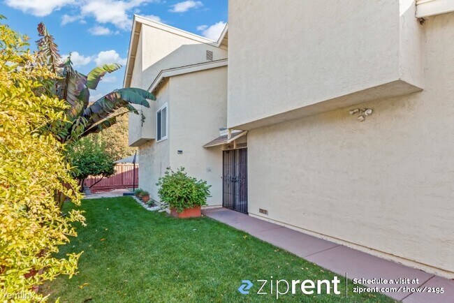 Building Photo - 4 br, 2.5 bath House - 37900 Essanay Place...