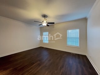 Building Photo - 3044 Holderwood Dr
