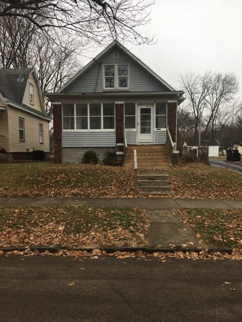 Primary Photo - 1810 N New York Ave