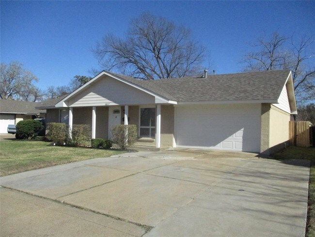 Building Photo - 1837 Crooks Ct