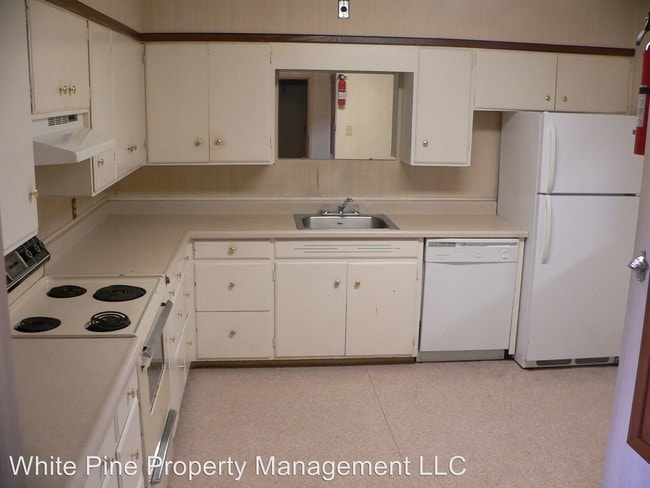 Building Photo - 217 Styner Ave