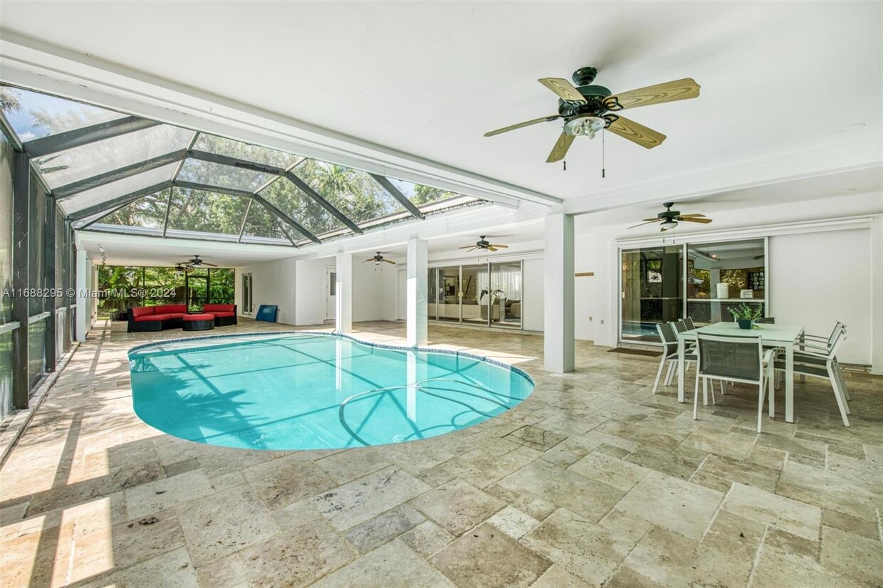 Foto principal - 13255 SW 83rd Ave