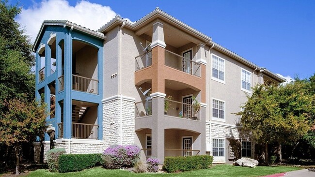 Building Photo - 9807 N FM 620