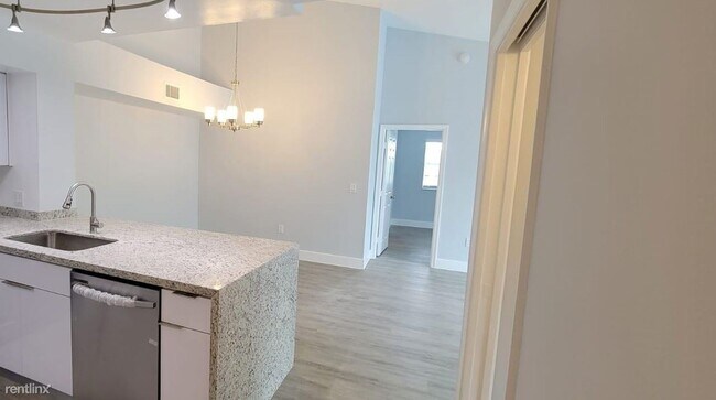 Foto del edificio - 2 br, 2 bath Condo - 140 SW 117th Ave # 1009