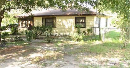 Building Photo - 1100 Santa Anita St