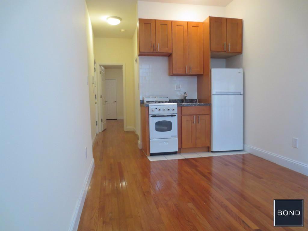 Primary Photo - 226 E 36th St
