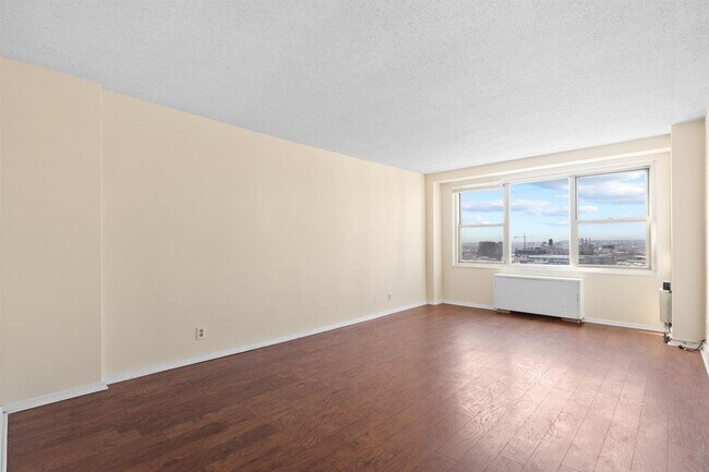Foto del edificio - 225 St Pauls Ave