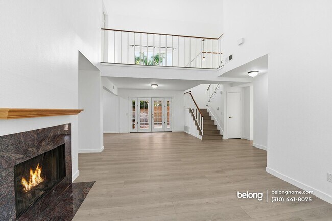 Foto del edificio - 29016 Lillyglen Dr