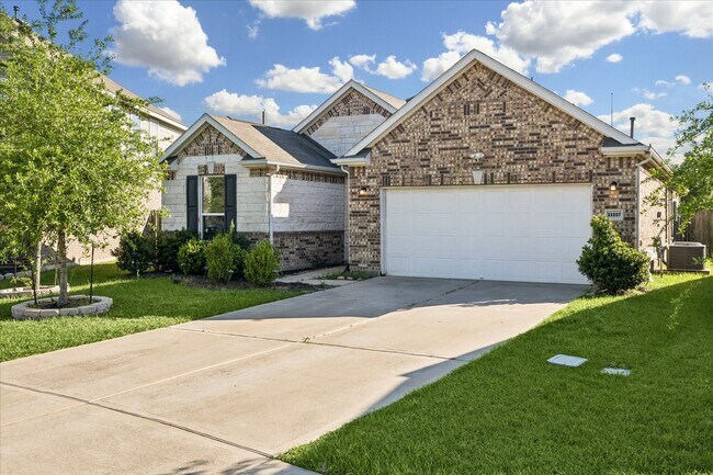 Foto del edificio - 22207 Davenport Downs Ln