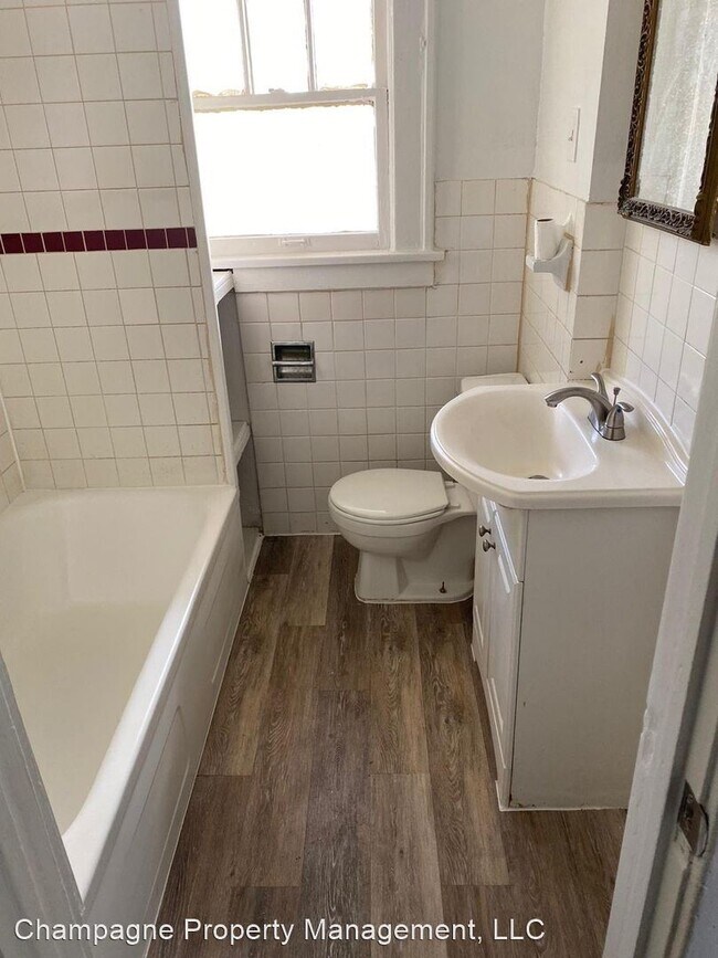 Building Photo - 3 br, 1 bath House - 6228 The Paseo