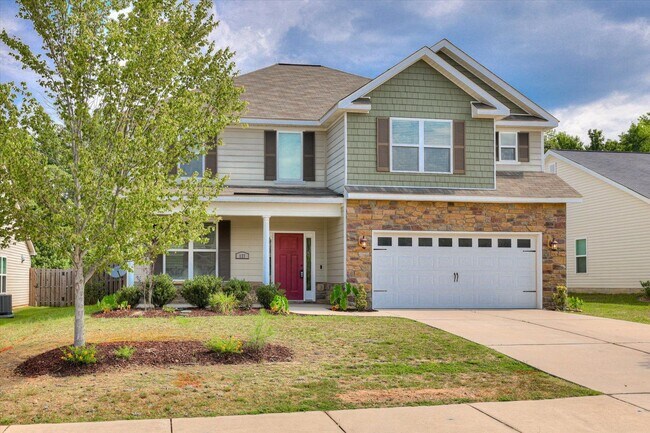 Foto del edificio - 127 Radcliff Dr