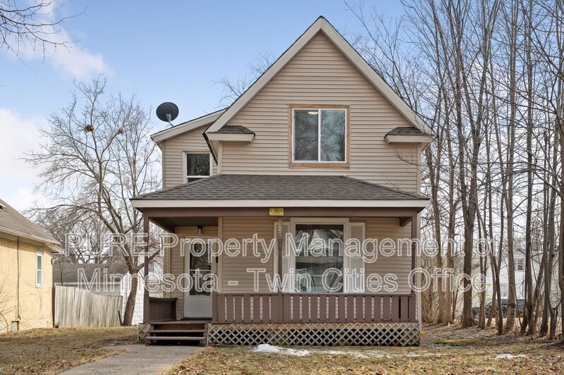 Primary Photo - 807 31st Ave N
