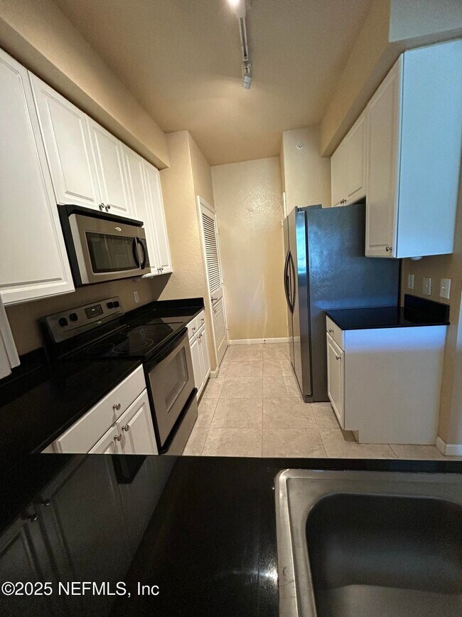 Foto del edificio - 5617 Bowden Rd