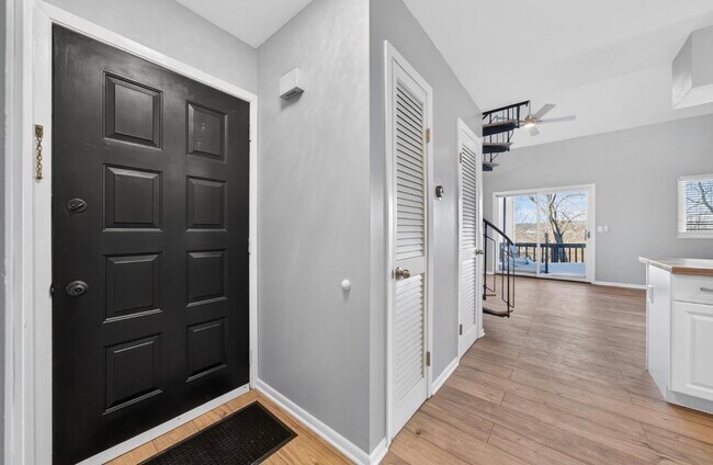 Foto del edificio - 7 Arapahoe Dr